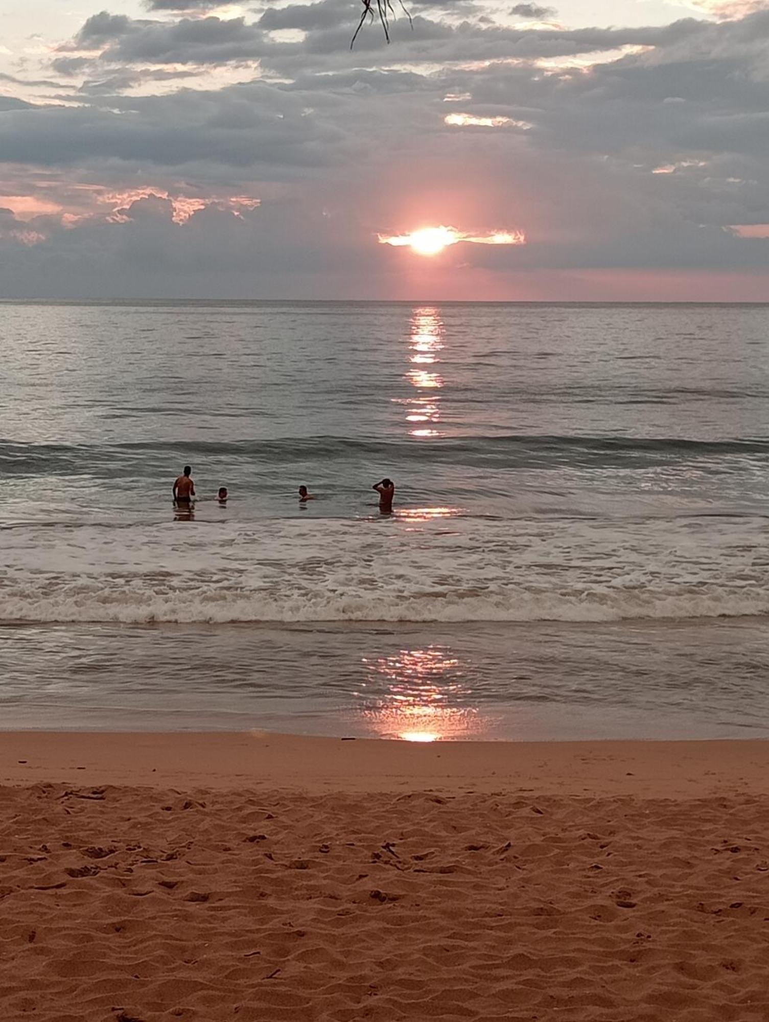 Arcade Beach Hotel Бентота Экстерьер фото